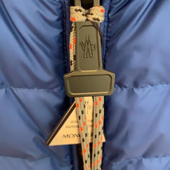 Moncler x Off White Tablier Color Navy NWT! - Picture 7 of 8